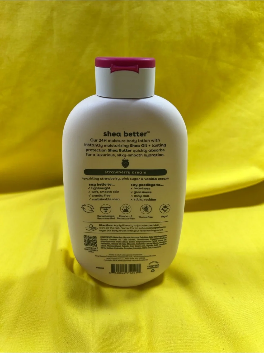 eos Strawberry Dream 24H Moisture Body Lotion - Pink/Cream